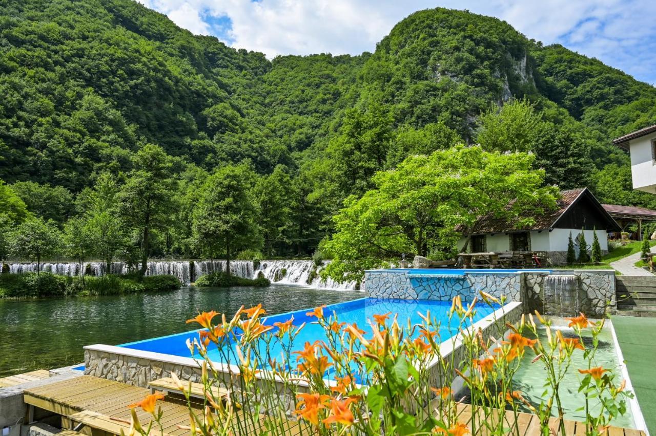 Konoba Slapovi Μοτέλ Jajce Εξωτερικό φωτογραφία