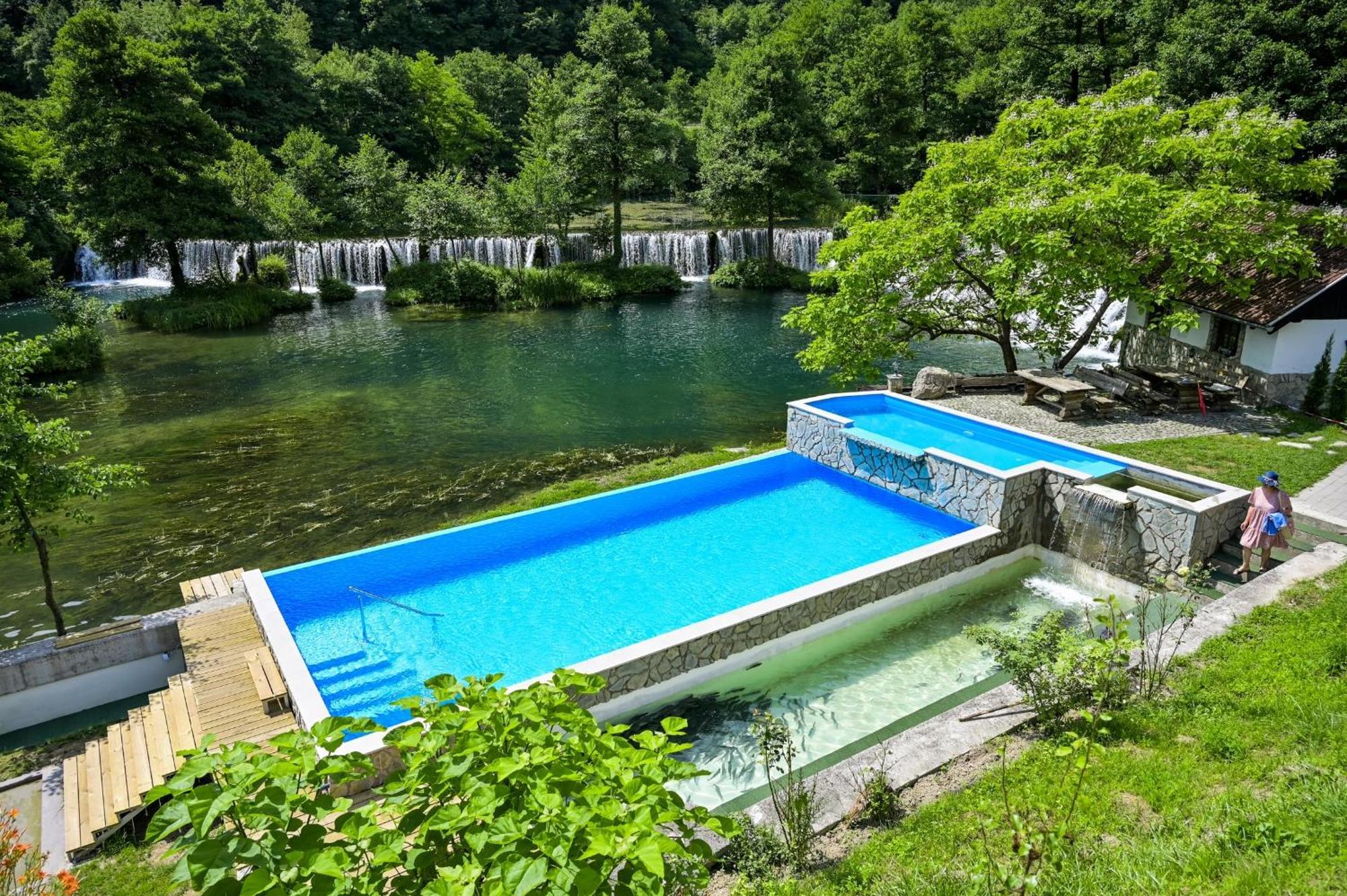 Konoba Slapovi Μοτέλ Jajce Εξωτερικό φωτογραφία